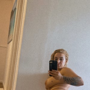 Holliday! Back in July .Young wet pussy, huge natural boobs, peachy bum,69,GFE,golden shower and mor
København

Tel: 50220165 // #14