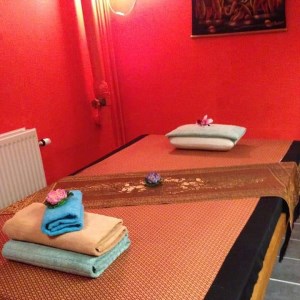 Thara Wellness thai massage. Surprise Massege 30 minut 600. 
Storkøbenhavn

Tel: 93998841 // #8