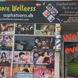 Waxing, Haircut & Wellness 
Storkøbenhavn

Tel: 52654931 // #3